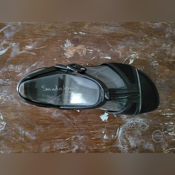 BRAND NEW AETREX sandals in box - Picture 10 of 13